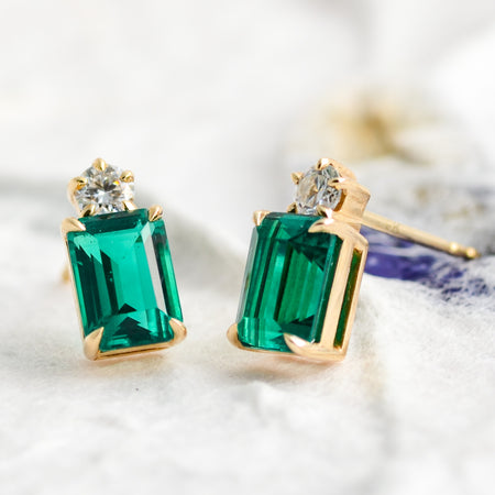 emerald gold earrings